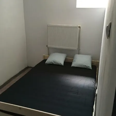 Strada Negru Voda 5 Ap 1 Apartment *
